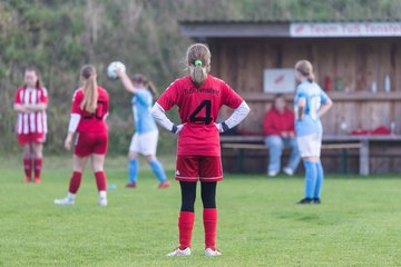 Bild 256 - wBJ TuS Tensfeld - SV Fortuna St. Juergen